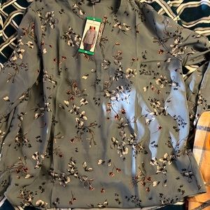 {NWT}Hilary RadleyXL blouse